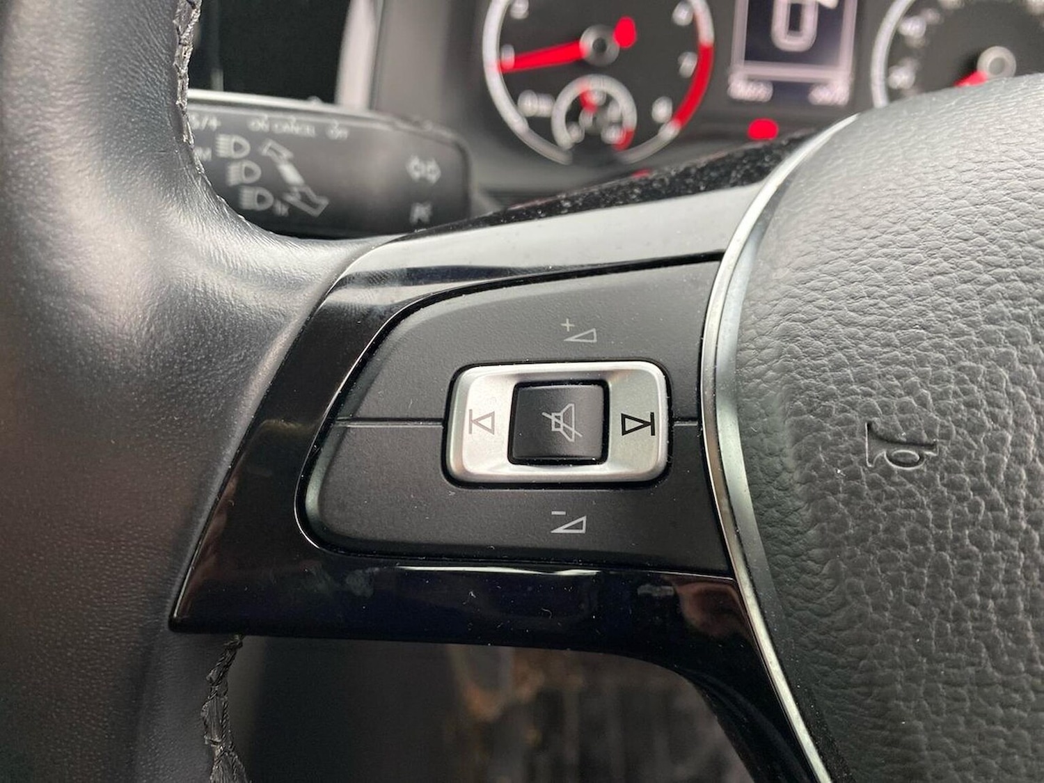 Used Volkswagen Polo 2019 for sale - 76329988: Photo 26