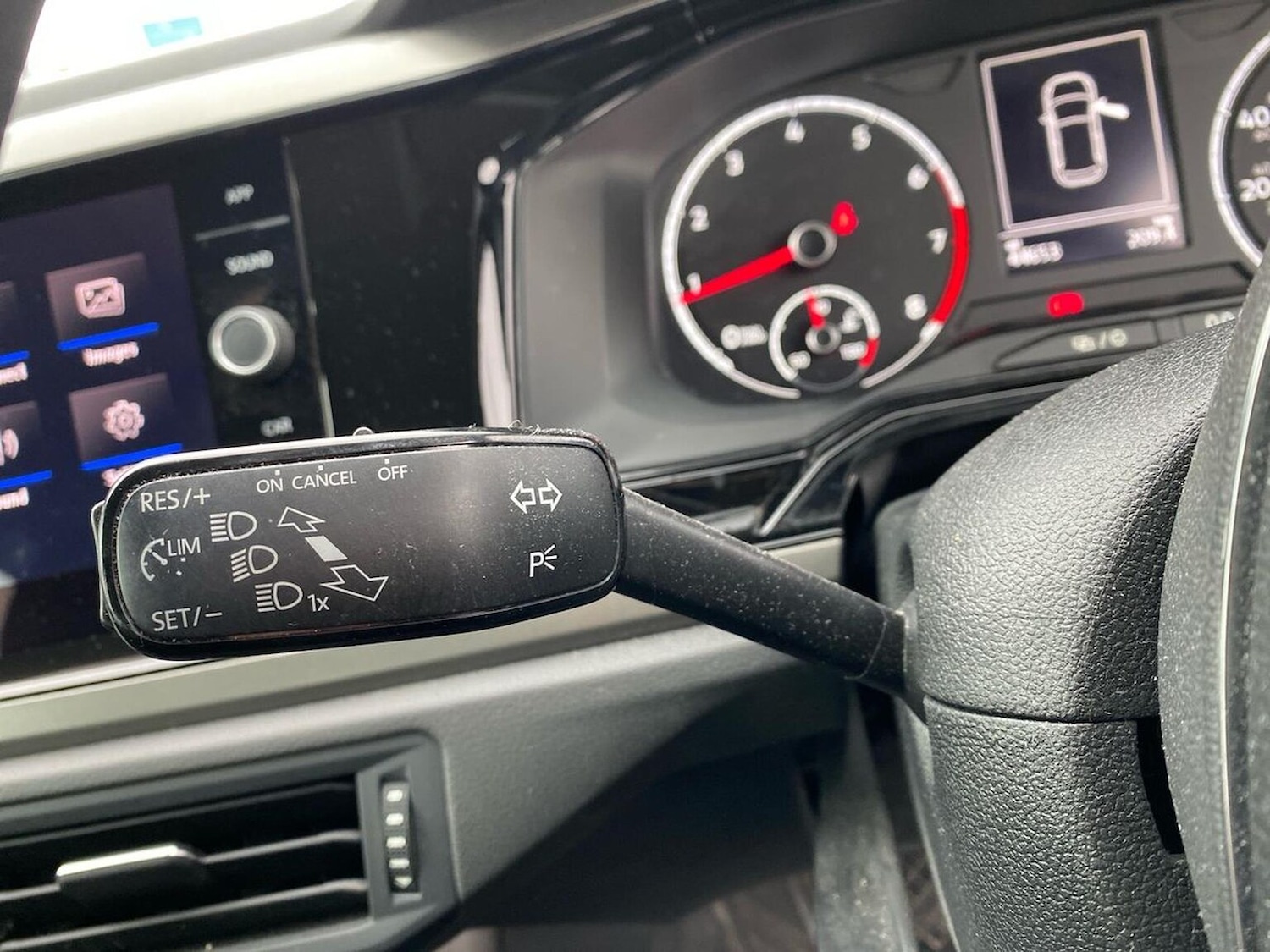 Used Volkswagen Polo 2019 for sale - 76329988: Photo 28
