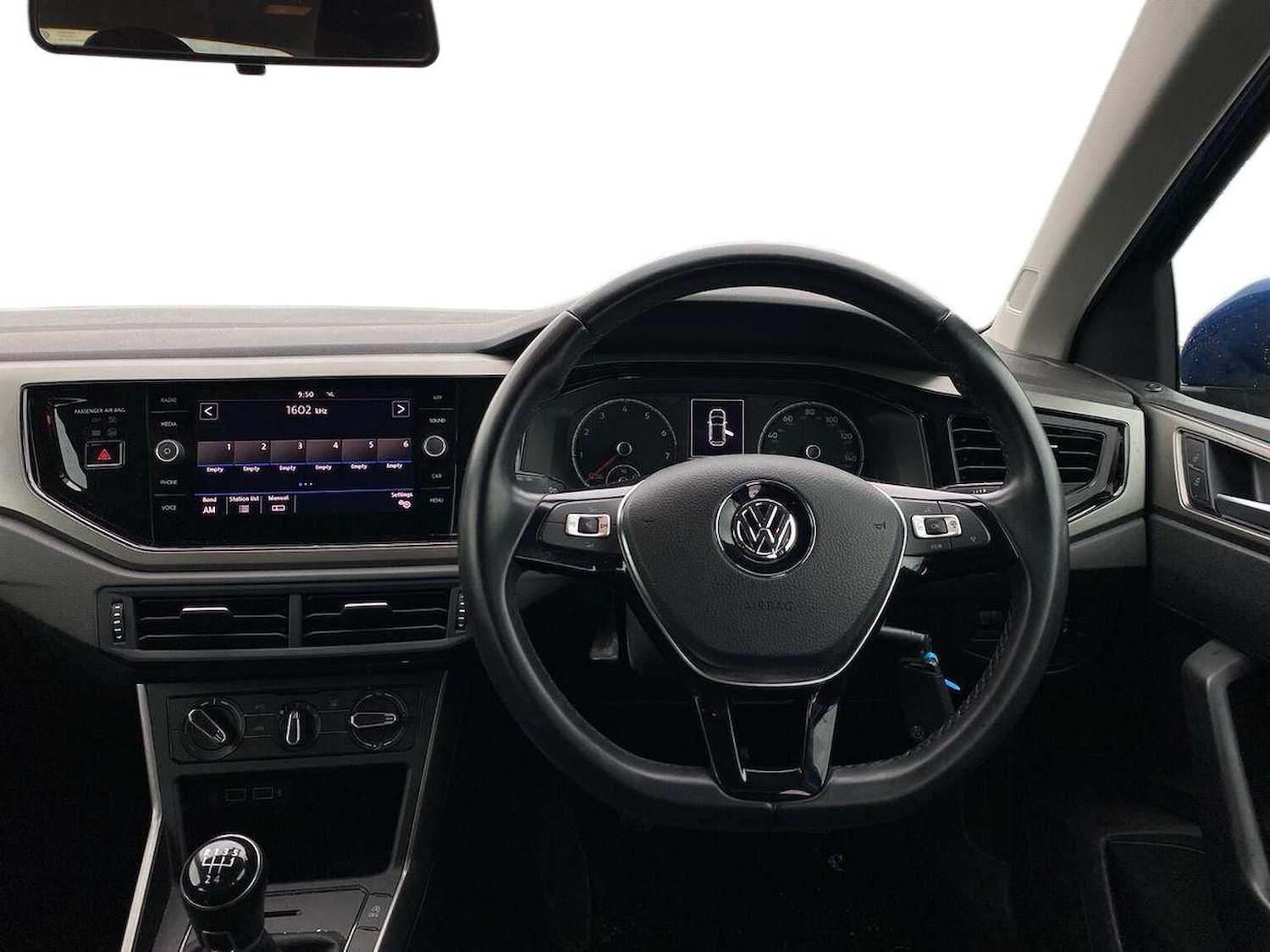 Used Volkswagen Polo 2019 for sale - 76329988: Photo 9