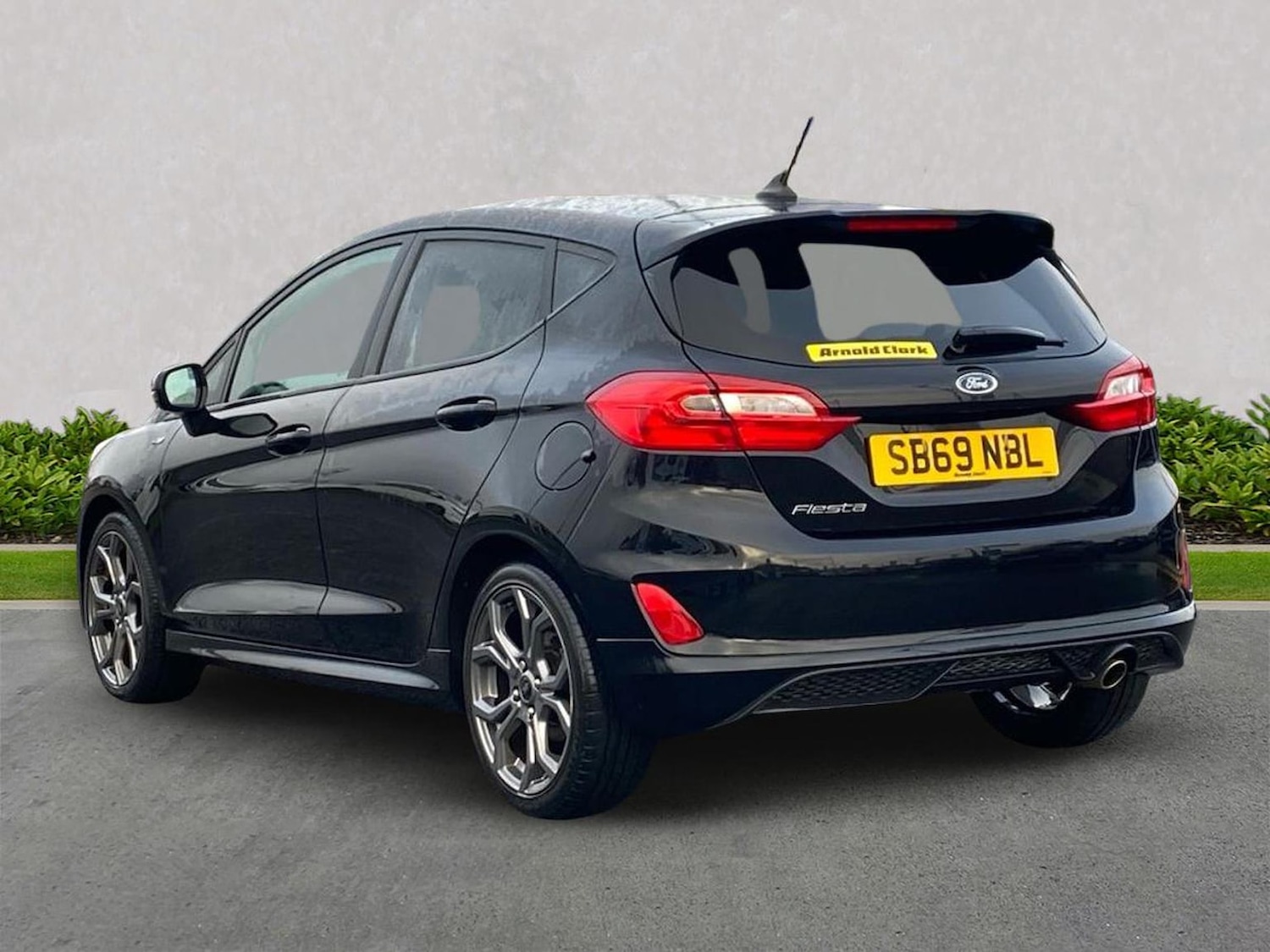 Used Ford Fiesta 2020 for sale - 76492385: Photo 2