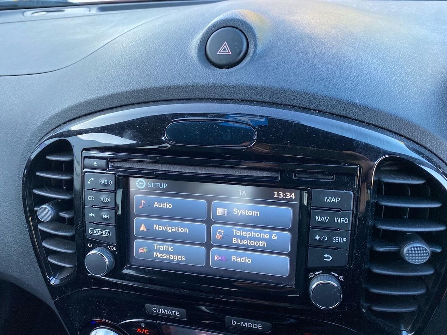 Used Nissan Juke 2017 for sale - 76791893: Photo 25