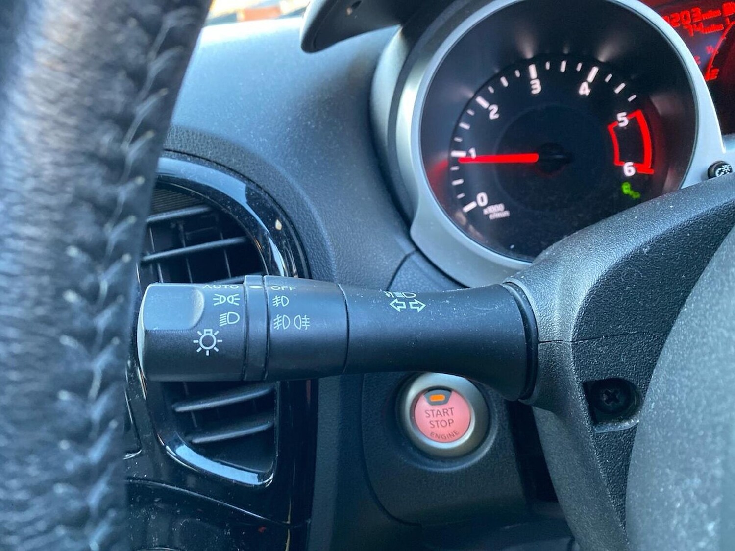 Used Nissan Juke 2017 for sale - 76791893: Photo 28