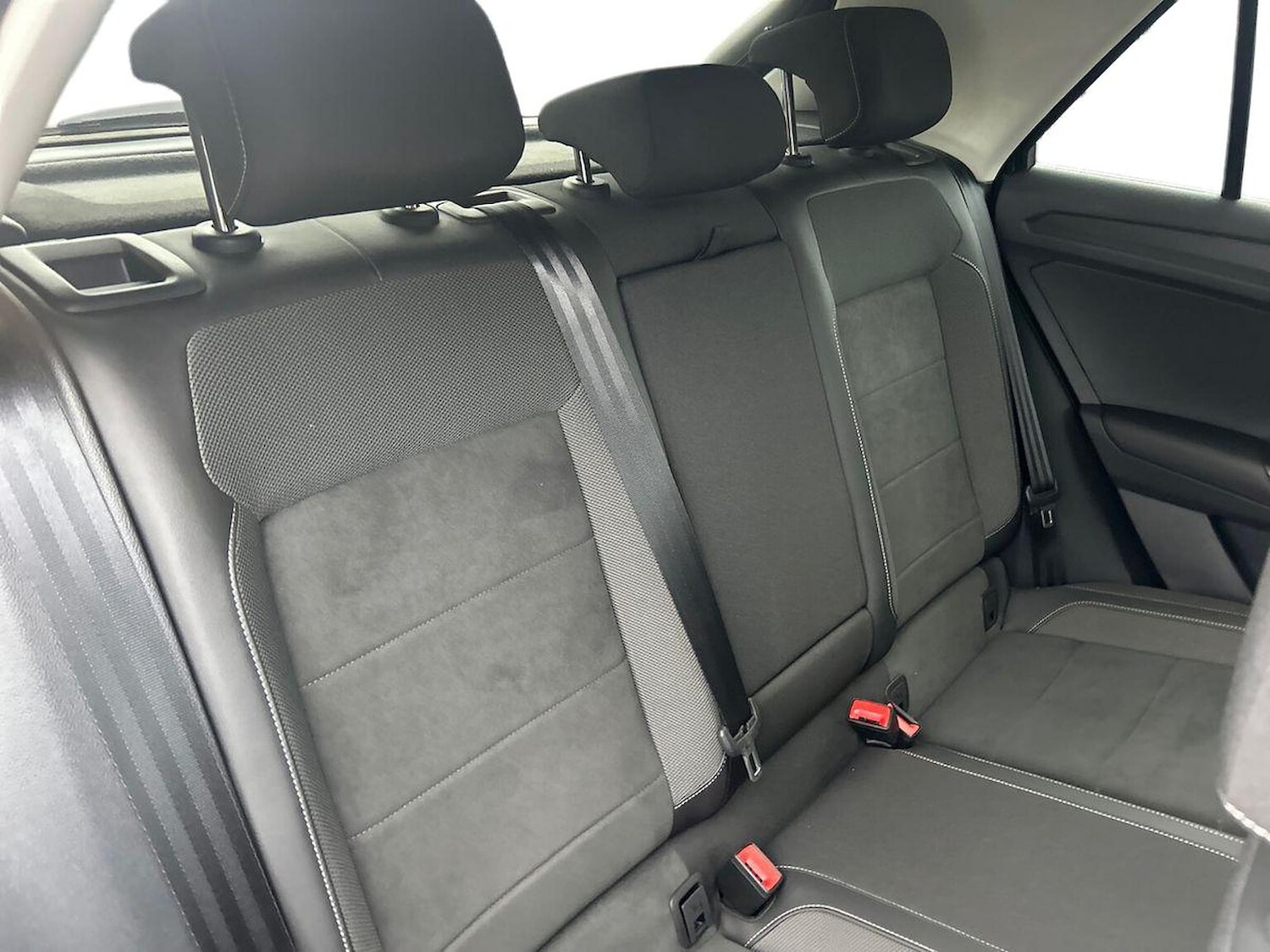 Used Volkswagen T-Roc 2022 for sale - 77789558: Photo 16