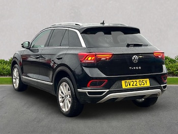 Used Volkswagen T-Roc 2022 for sale - 77789558: Photo