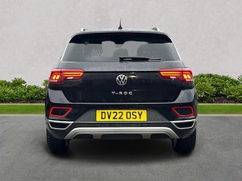 Used Volkswagen T-Roc 2022 for sale - 77789558: Photo