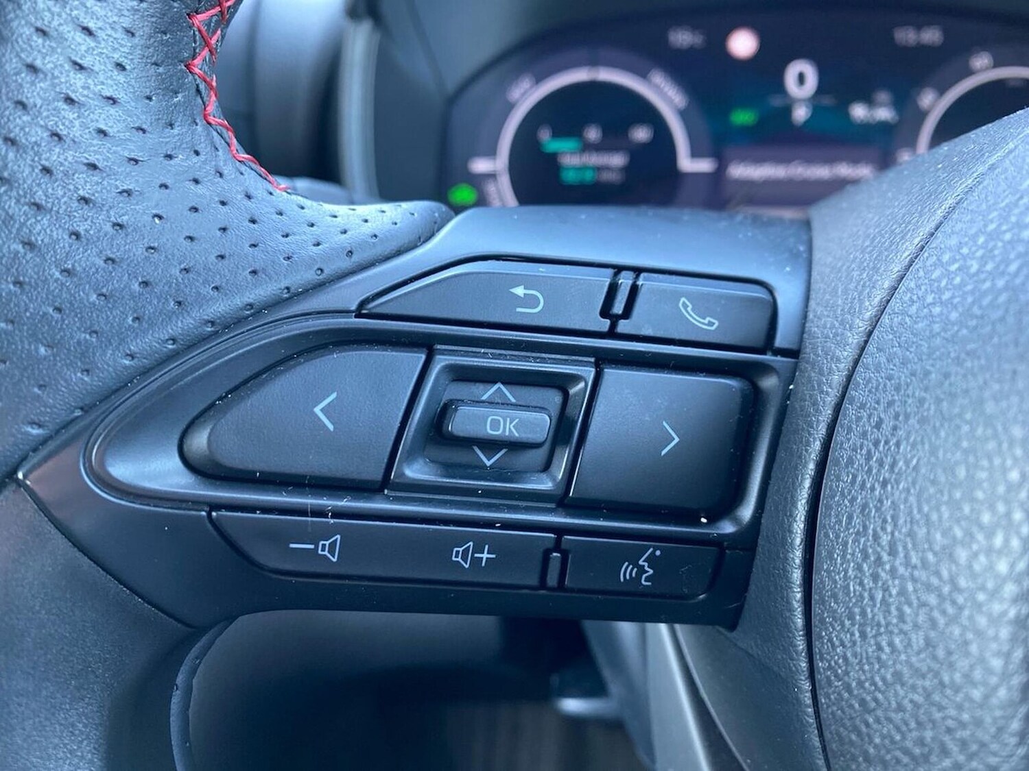 Used Toyota Yaris Cross 2024 for sale - 78192364: Photo 28