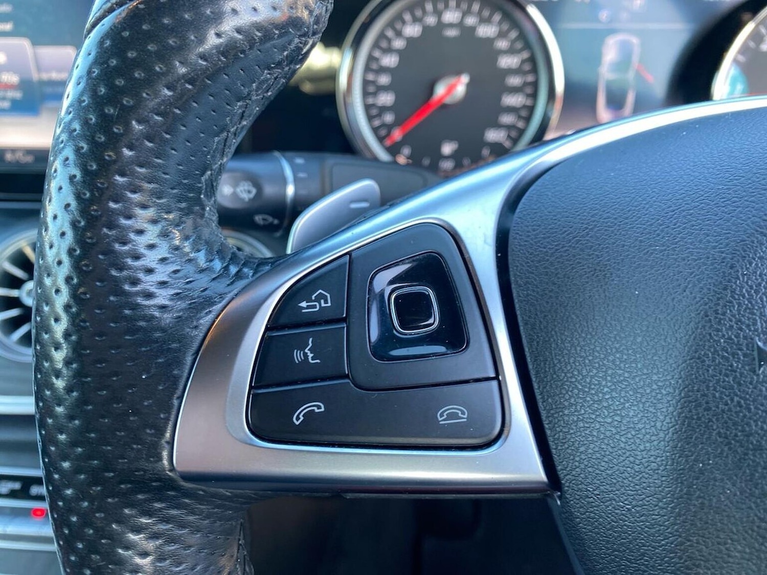 Used Mercedes-Benz E Class 2018 for sale - 76076459: Photo 26