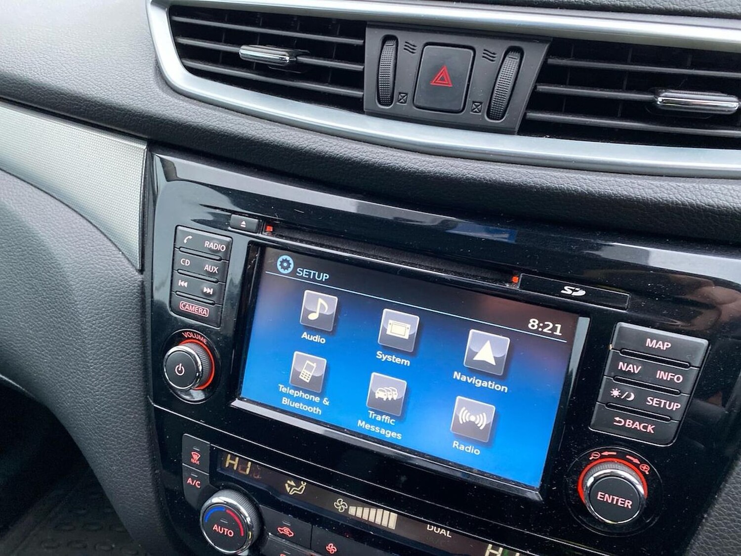 Used Nissan Qashqai 2017 for sale - 76627966: Photo 25