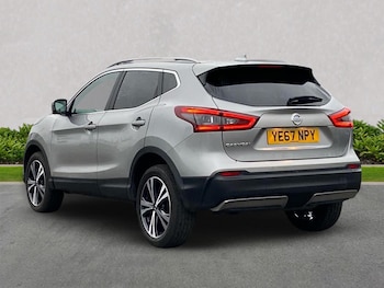 Used Nissan Qashqai 2017 for sale - 76627966: Photo