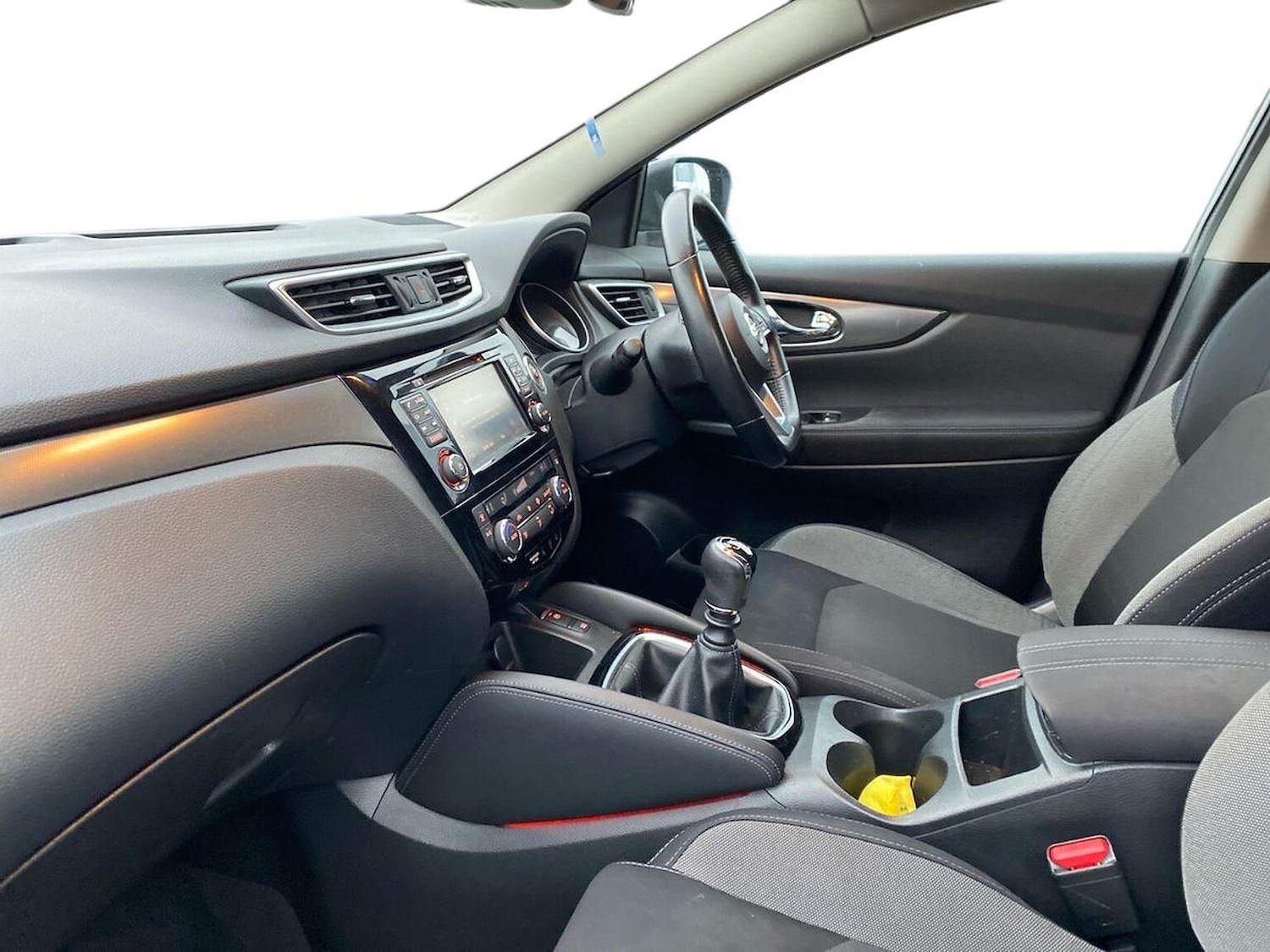 Used Nissan Qashqai 2017 for sale - 76627966: Photo 7