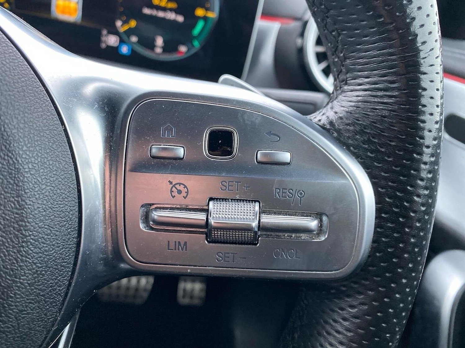 Used Mercedes-Benz CLA 2019 for sale - 77962308: Photo 27