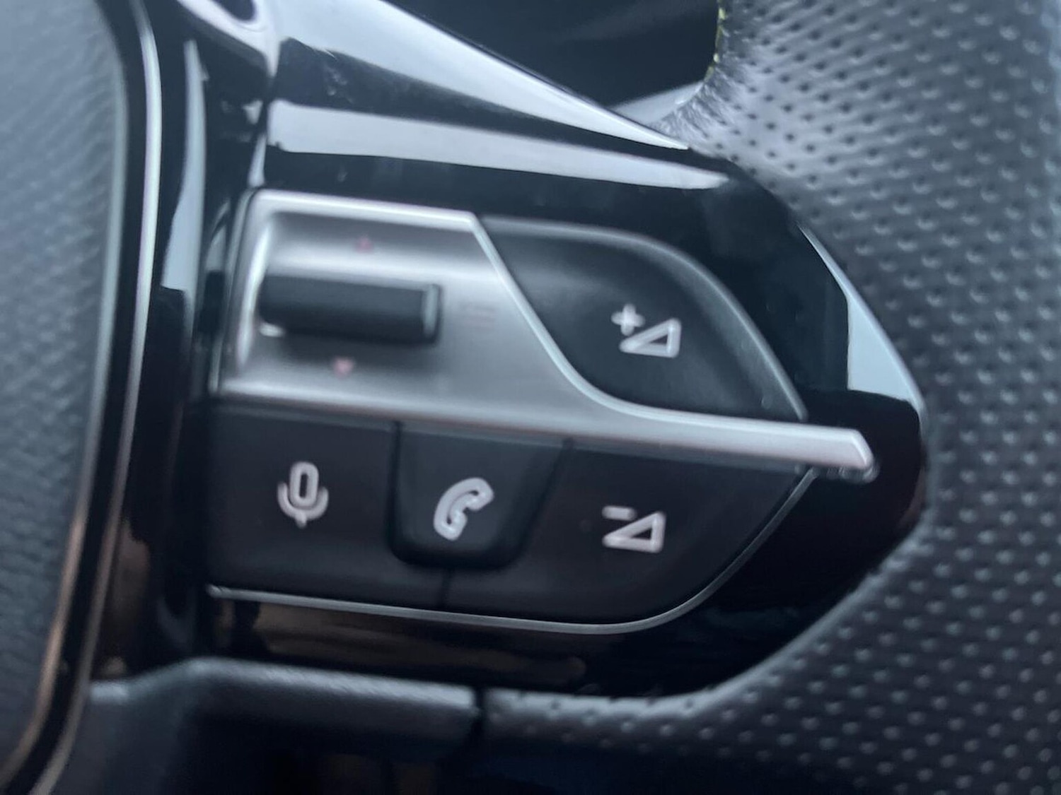 Used Peugeot 308 2023 for sale - 77656153: Photo 27