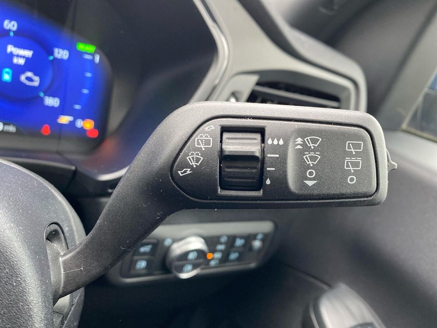 Used Ford Kuga 2023 for sale - 76365050: Photo 29
