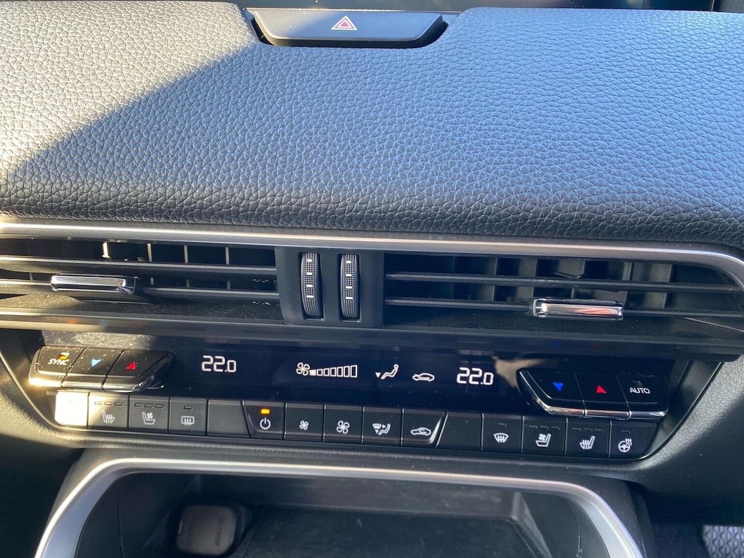 Used Mazda CX-60 2022 for sale - 76651273: Photo 12