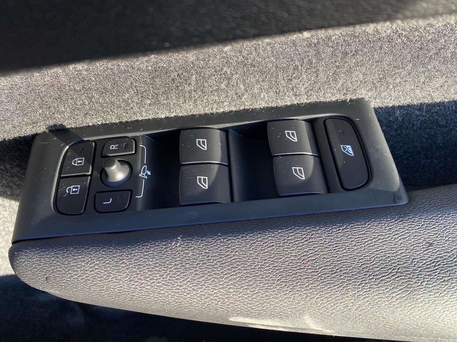 Used Volvo XC40 2020 for sale - 77603741: Photo 21