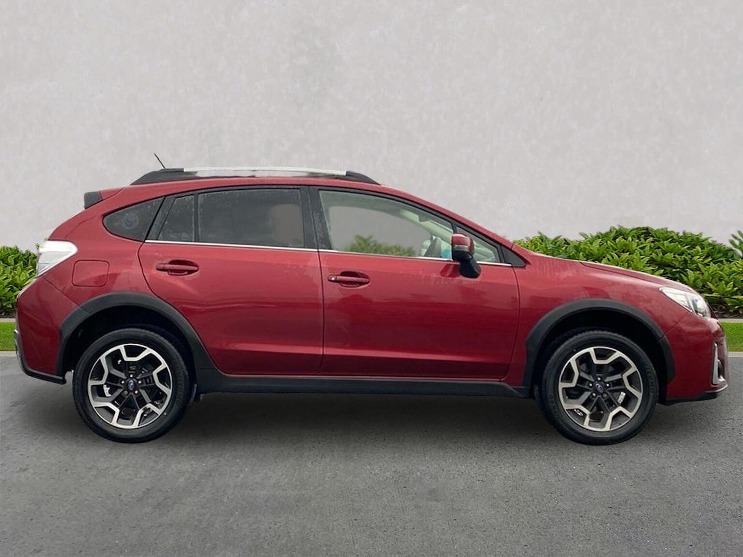 Used Subaru XV 2018 for sale - 76892107: Photo 3