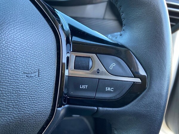 Used Peugeot 2008 2022 for sale - 76065651: Photo 27