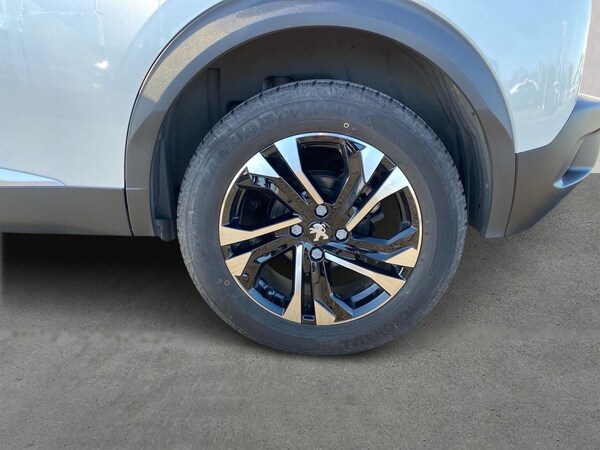 Used Peugeot 2008 2022 for sale - 76065651: Photo 6
