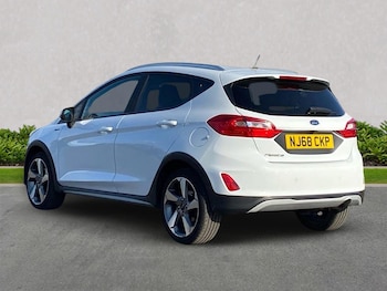 Used Ford Fiesta 2018 for sale - 79513061: Photo