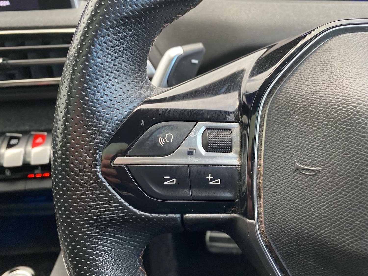 Used Peugeot 5008 2019 for sale - 76853940: Photo 26