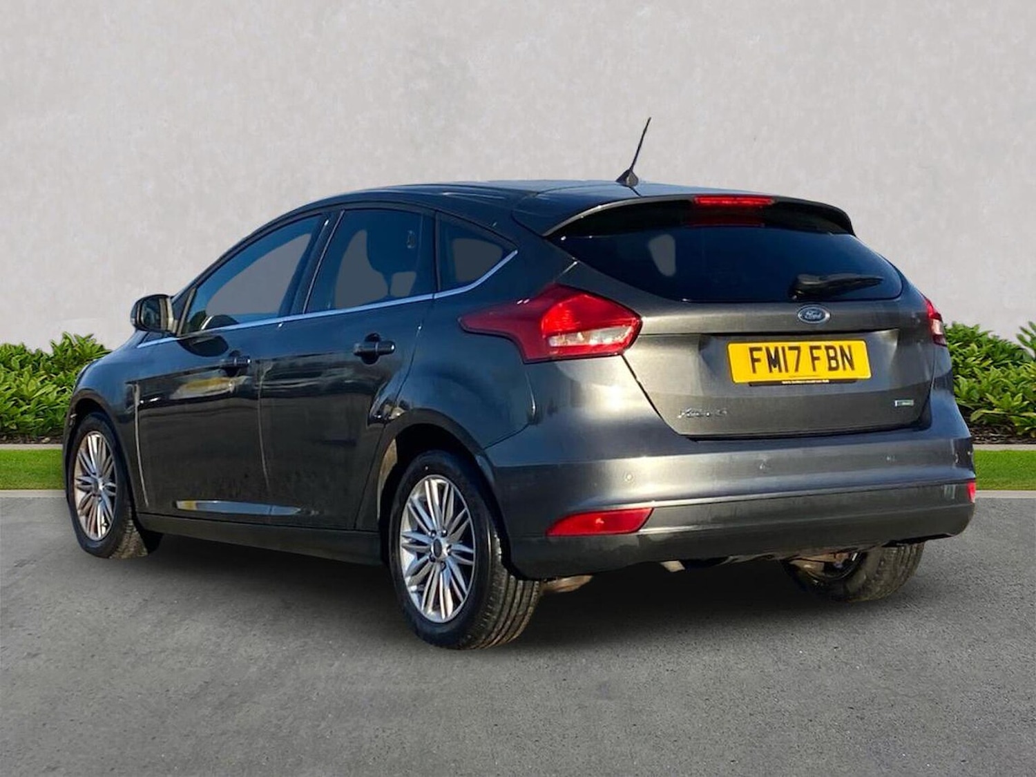 Used Ford Focus 2017 for sale - 77097000: Photo 2