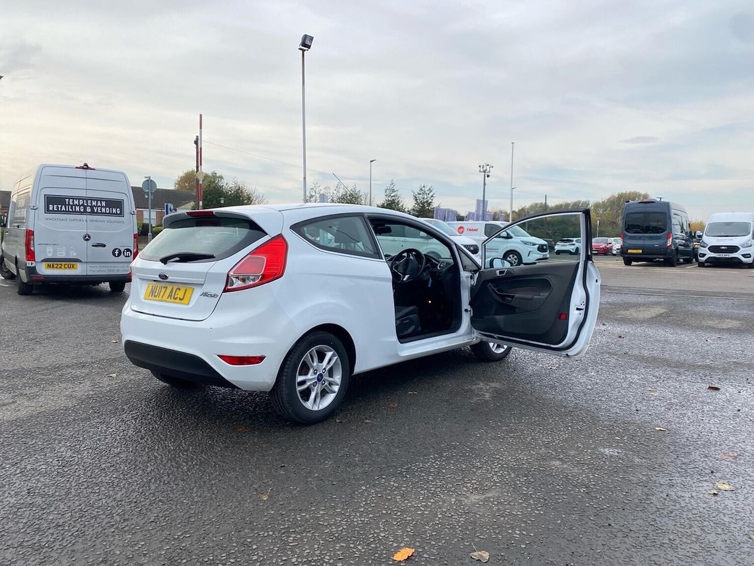Used Ford Fiesta 2017 for sale - 76892101: Photo 29
