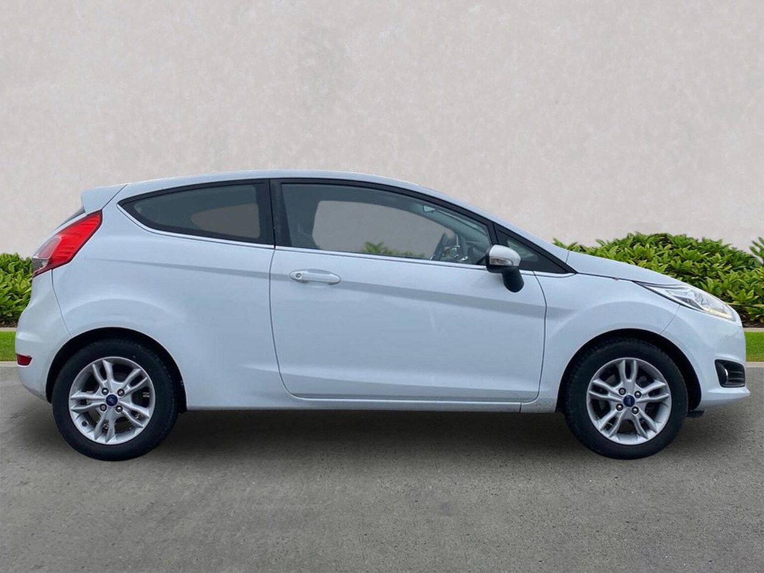 Used Ford Fiesta 2017 for sale - 76892101: Photo 3