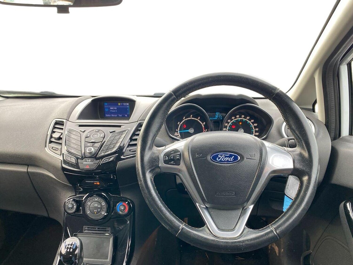 Used Ford Fiesta 2017 for sale - 76892101: Photo 9