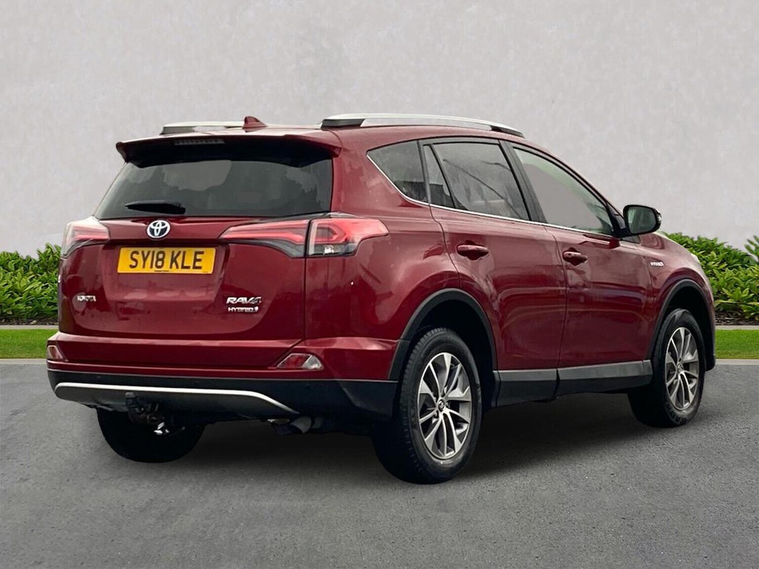 Used Toyota RAV4 2018 for sale - 77639274: Photo 18