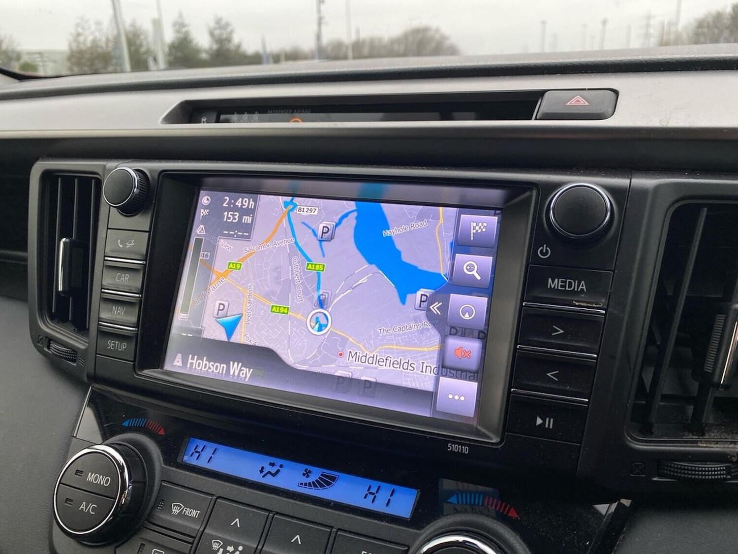 Used Toyota RAV4 2018 for sale - 77639274: Photo 24