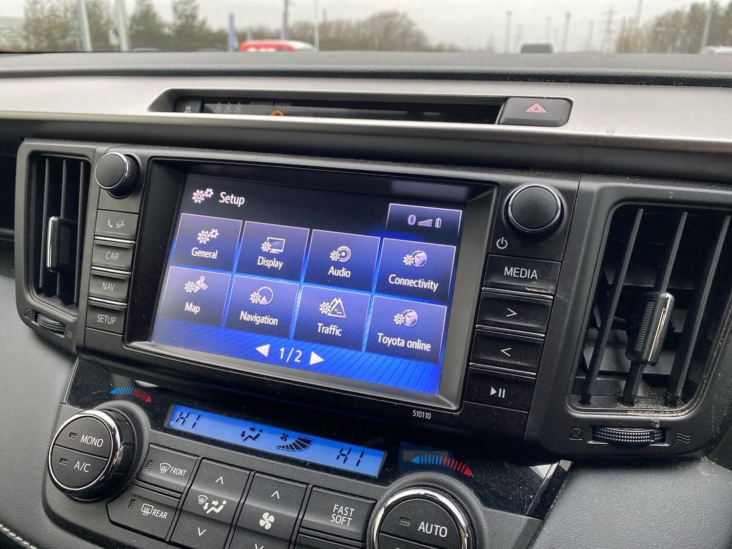 Used Toyota RAV4 2018 for sale - 77639274: Photo 25