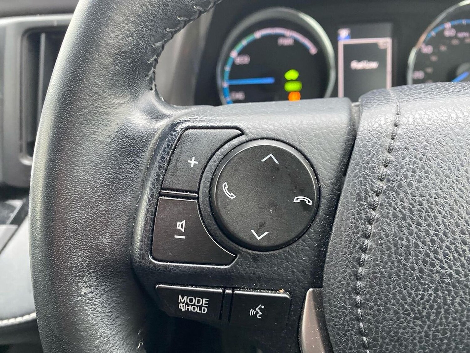 Used Toyota RAV4 2018 for sale - 77639274: Photo 26