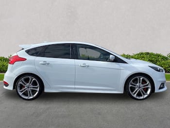 Used Ford Focus 2018 for sale - 79620372: Photo