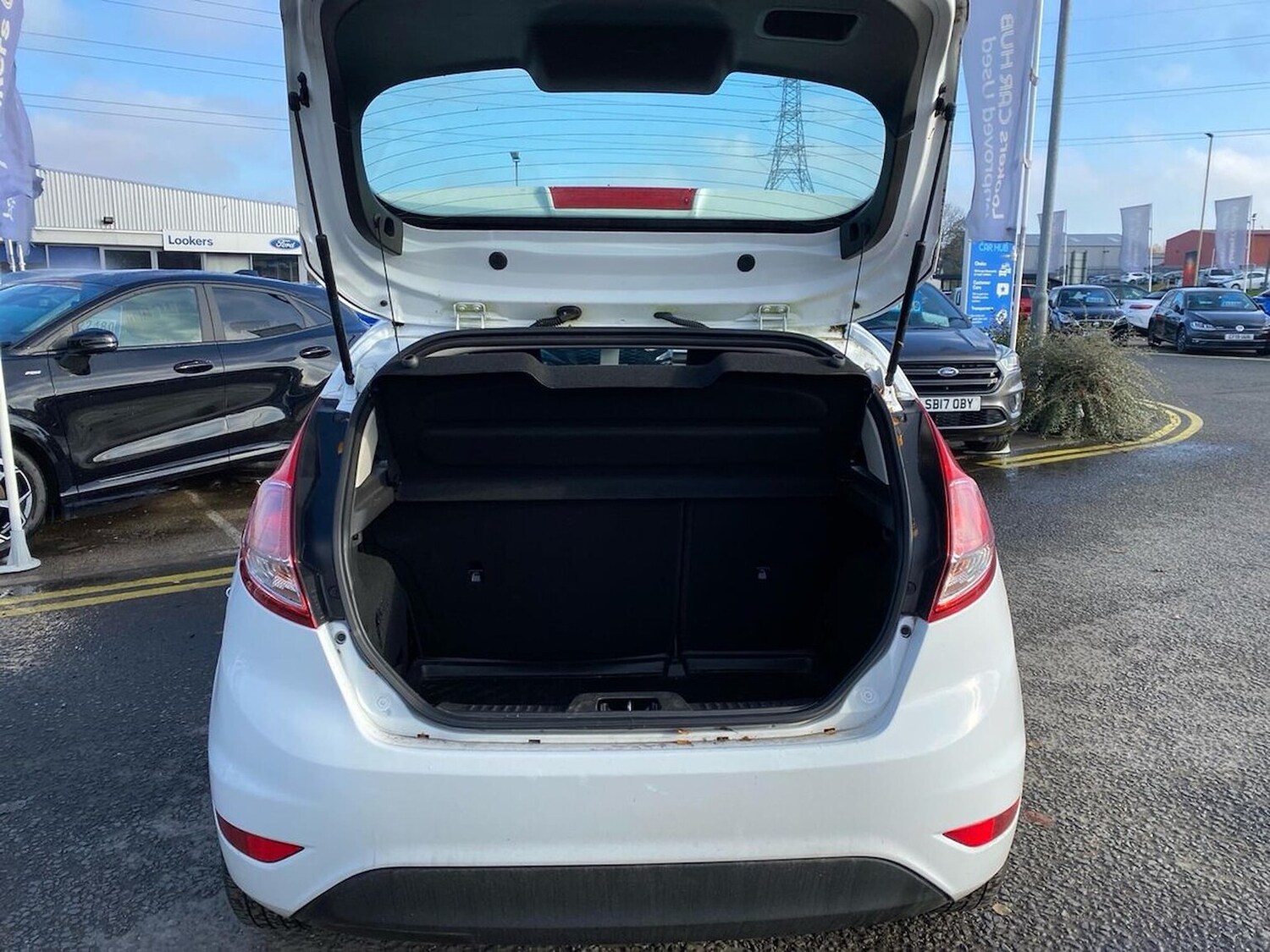 Used Ford Fiesta 2017 for sale - 76517964: Photo 17