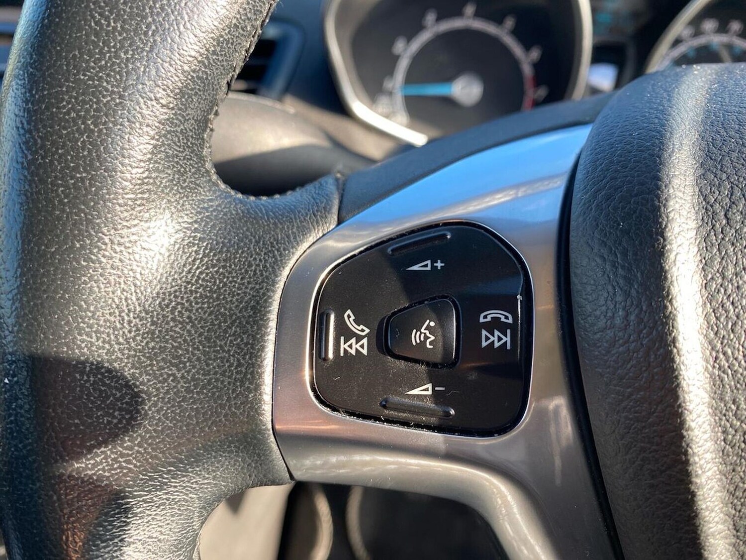 Used Ford Fiesta 2017 for sale - 76517964: Photo 26