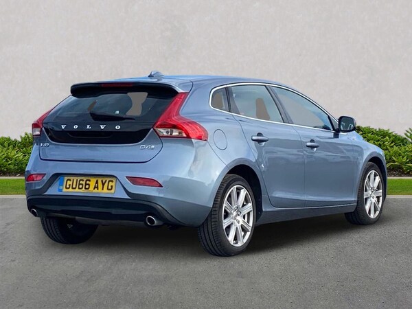 Used Volvo V40 2016 for sale - 76237031: Photo 18