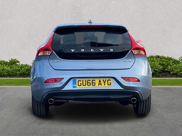 Used Volvo V40 2016 for sale - 76237031: Photo 4