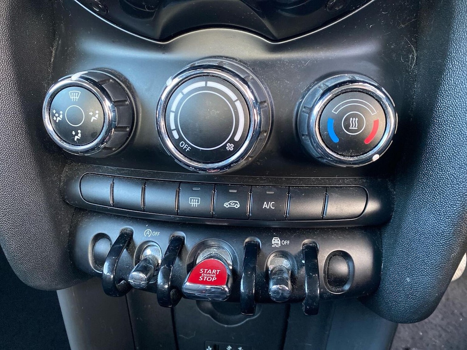 Used MINI Hatch 2018 for sale - 77489517: Photo 12