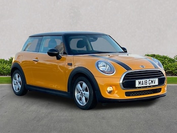 Used MINI Hatch 2018 for sale - 77489517: Photo