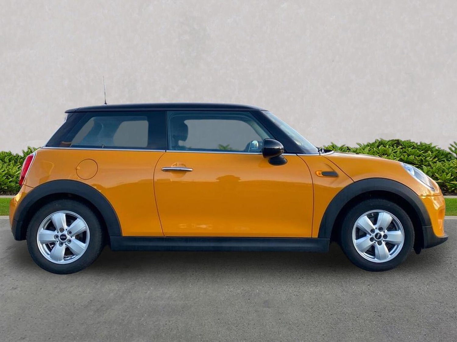 Used MINI Hatch 2018 for sale - 77489517: Photo 3