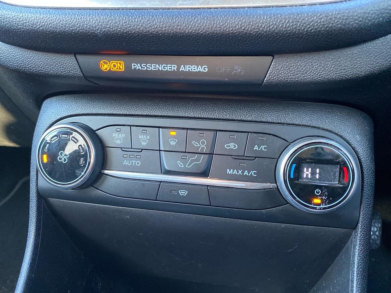 Used Ford Fiesta 2018 for sale - 76391776: Photo 12