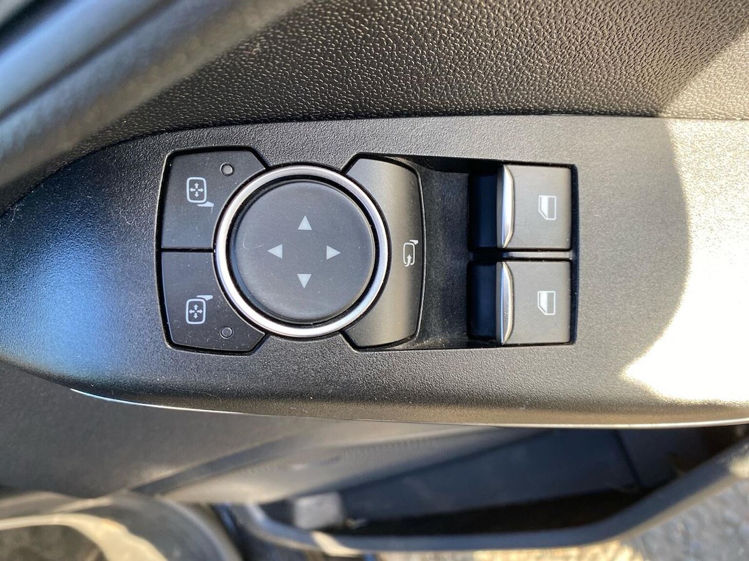 Used Ford Fiesta 2018 for sale - 76391776: Photo 21