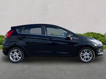 Used Ford Fiesta 2016 for sale - 79353001: Photo