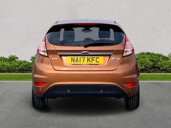 Used Ford Fiesta 2017 for sale - 79649902: Photo