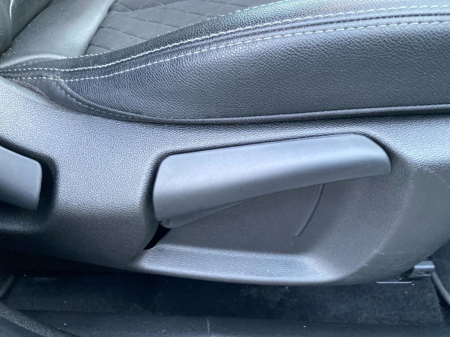 Used Renault Kadjar 2020 for sale - 76352480: Photo 30