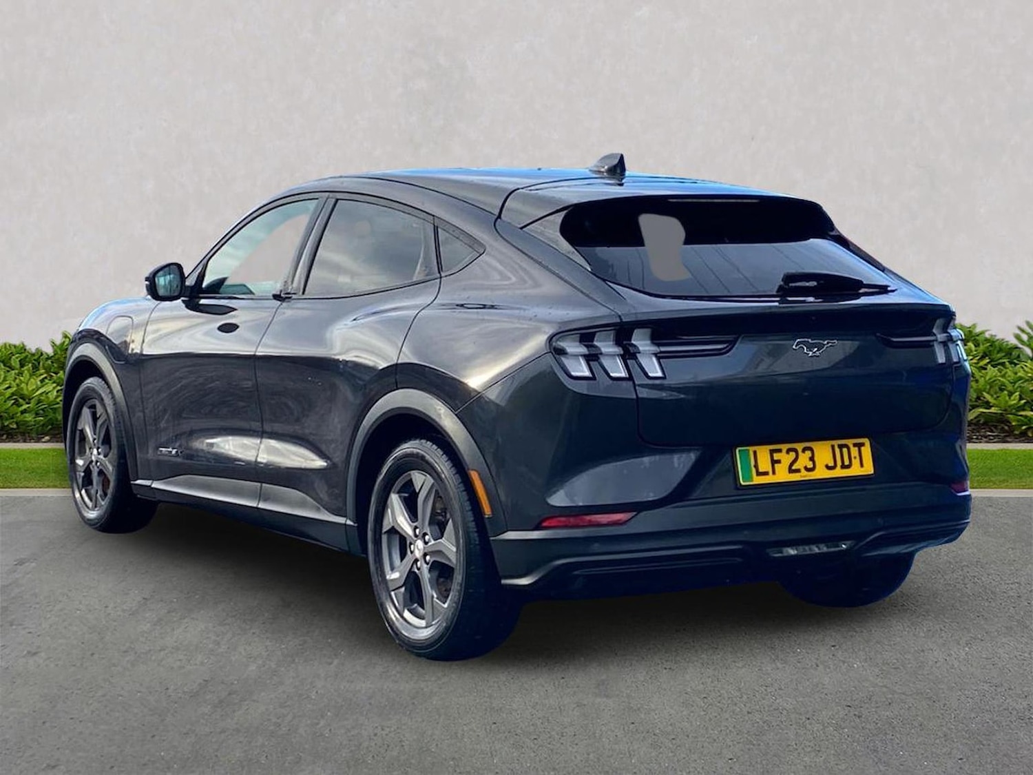 Used Ford Mustang Mach-E 2023 for sale - 76627973: Photo 2