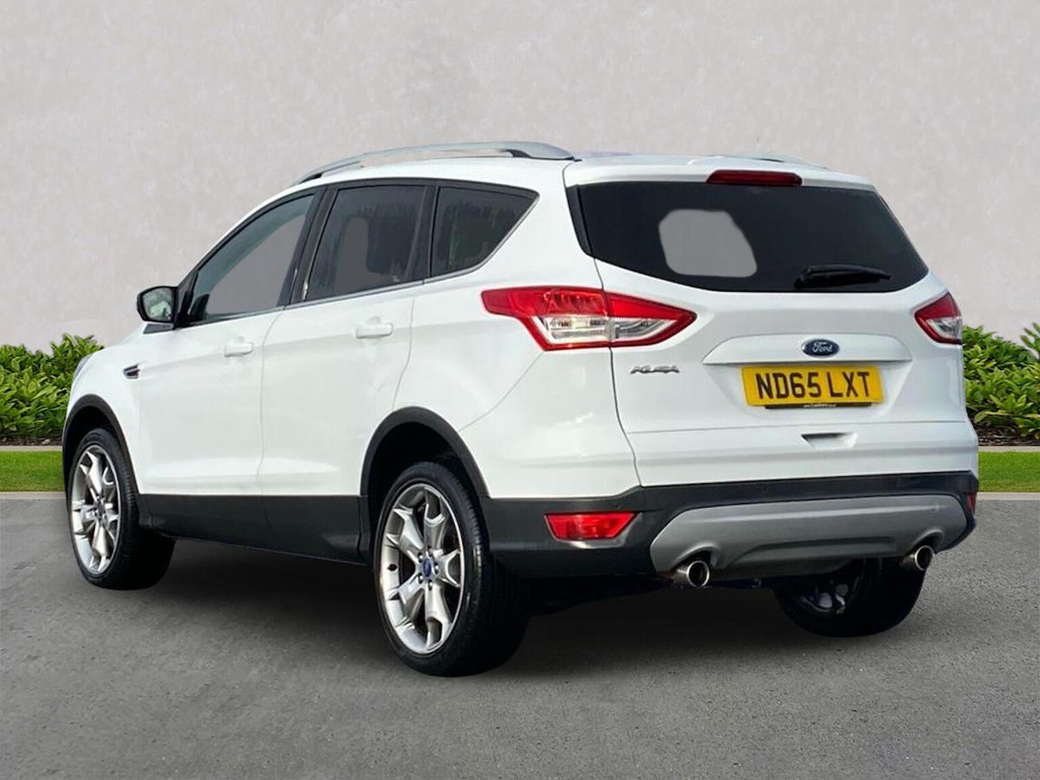 Used Ford Kuga 2015 for sale - 76799414: Photo 2