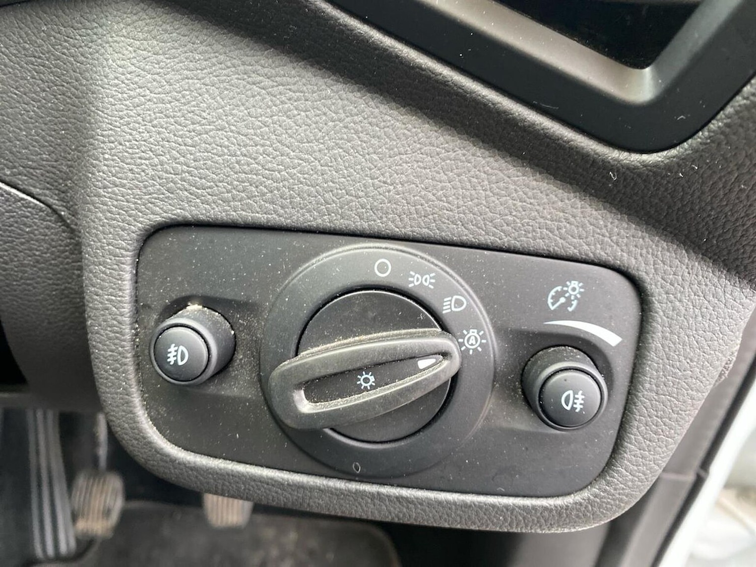 Used Ford Kuga 2015 for sale - 76799414: Photo 22