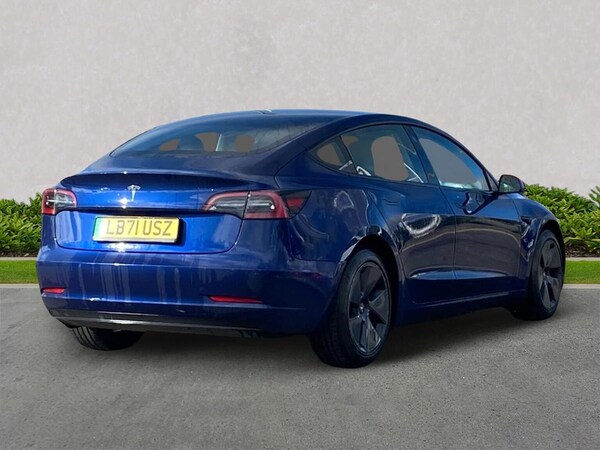 Used Tesla Model 3 2021 for sale - 76182489: Photo 18