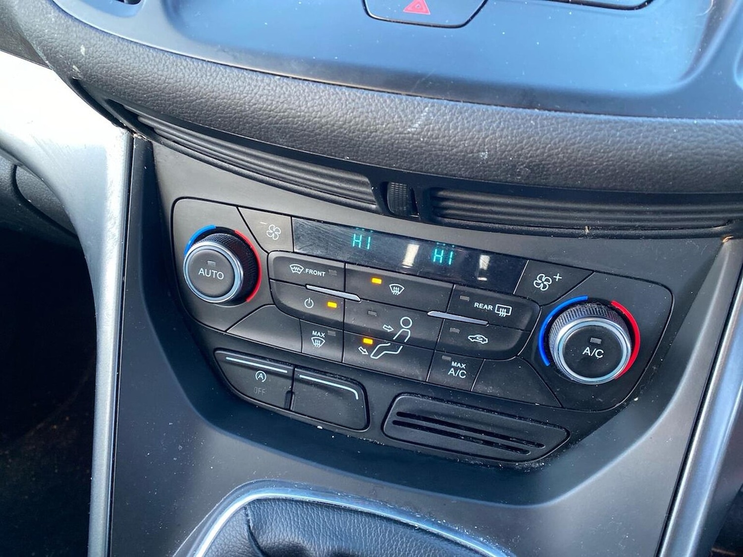 Used Ford Kuga 2017 for sale - 76859213: Photo 12